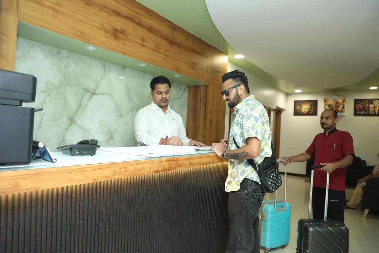 Hotel Shiv Leela Grand 뭄바이 외부 사진